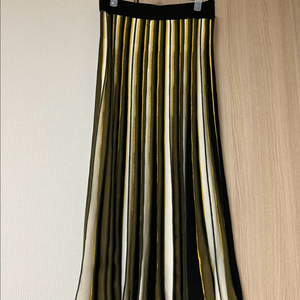 타임 니트 플리츠 스커트 / 마인 sjsj