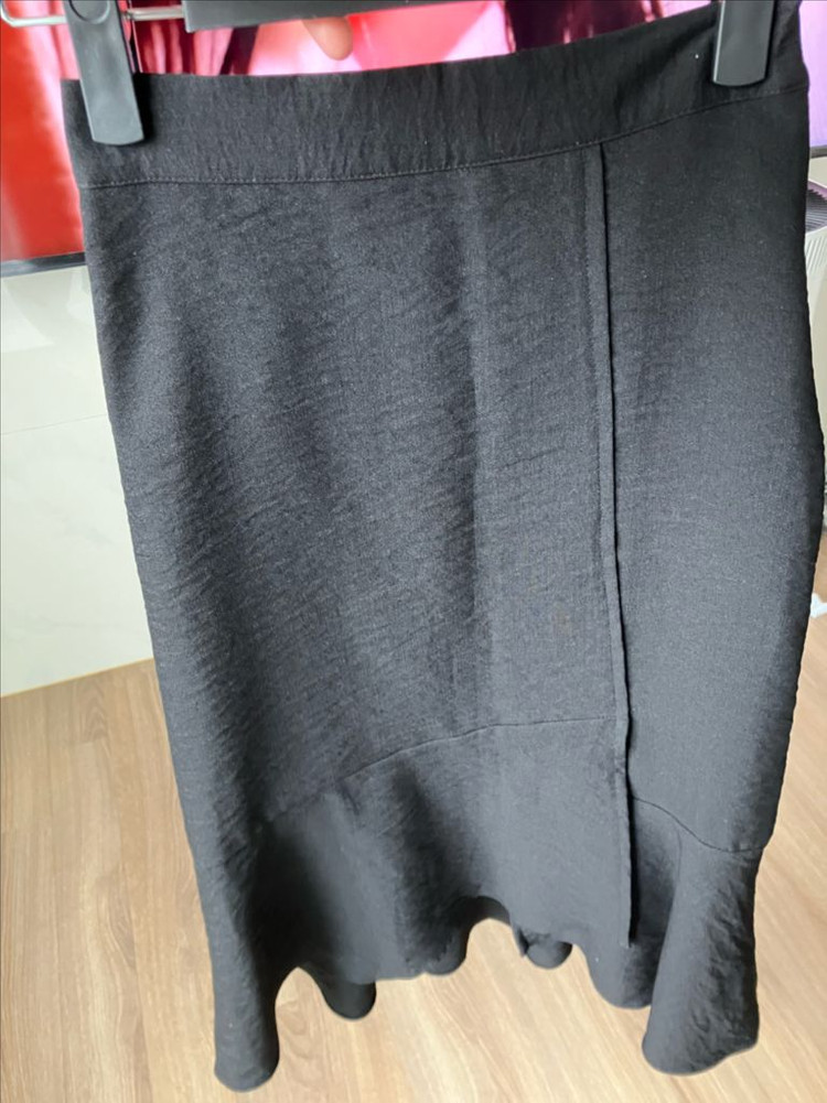 프링롱치마 이미지