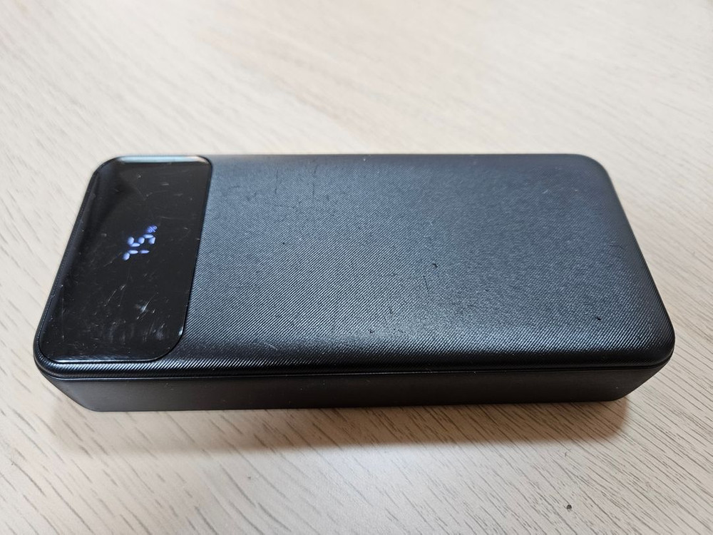 대용량 고속충전 보조배터리 30000mAh 등 여러 보조배터리 판매합니다.--3