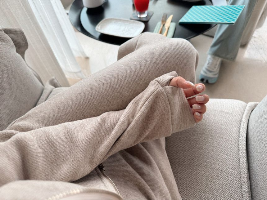 엔뉴엘 탄탄 니트지 하이틴 셋업 오트베이지 기본기장 이미지