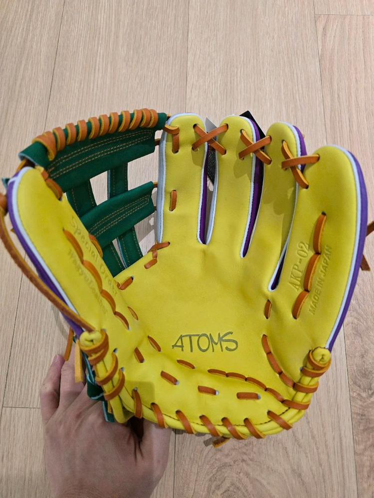 (교환사절)(새제품)아톰즈 내야 글러브 12인치 한동희 선수모델 무자수 고쿠보웹 옐로우/그린 24-GI25A--9