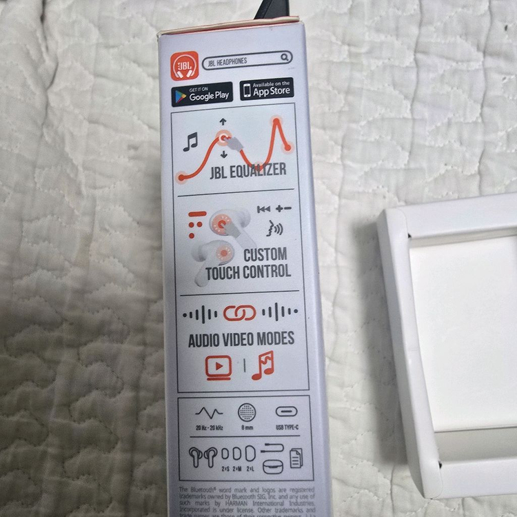 JBL Wave Beam 화이트 블루투스 이어폰--3