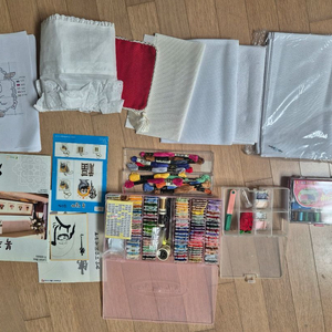 십자수실, 도안, 천 등 세트