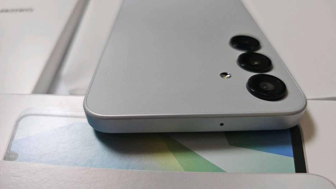 삼성 갤럭시 A16 그레이 6GB/128GB (단순개봉 정상해지 공기계)--9