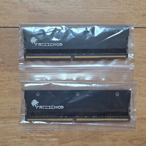 지스킬 g.skill ddr4-3600 cl14-14-14-34 스트레이트 램 32gb(16gbx2) 판매합니다.