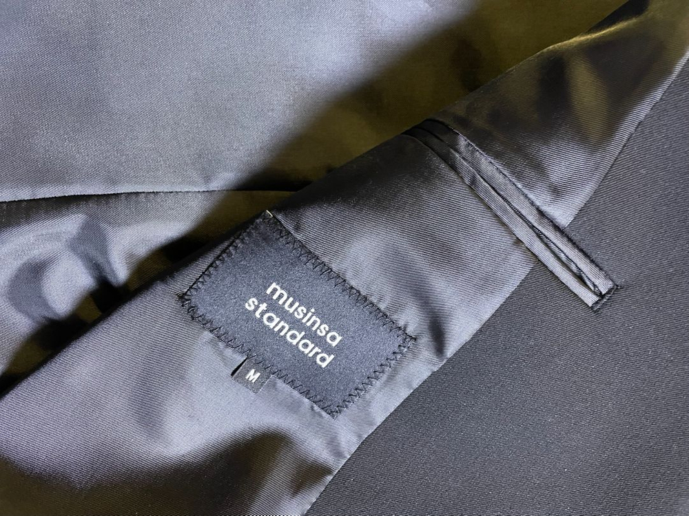 무신사 스탠다드 베이식 블레이저 미디움 사이즈 m 정장 자켓--14