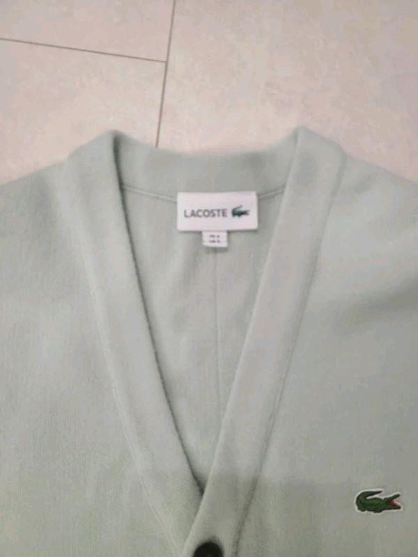 백화점 구먜 라코스테 가디건 라코스테 L 100 가디건 파스텔톤의 민트색상입니다 남녀공용 사이즈 S95-100--5