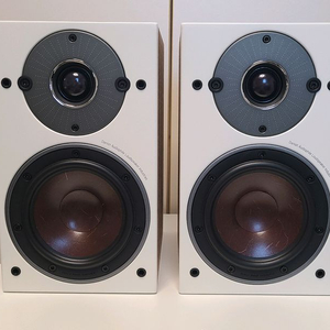 달리 오베론1 북셸프 스피커 신동품, AP-3 풀 디지털 앰프, 칸토 SP6 HD 스피커 스탠드 화이트