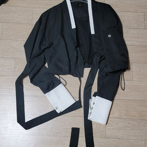 TM3 아노락 크롭 저고리