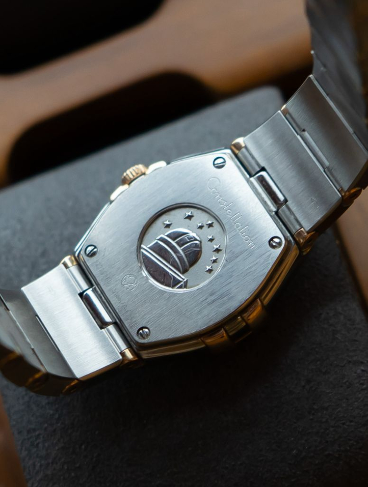 오메가 컨스틸레이션 세드나골드 마더 오브 펄 다이얼 25mm 쿼츠 시계 이미지