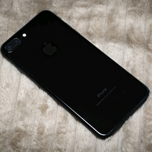 아이폰7+플러스 제트블랙 128GB