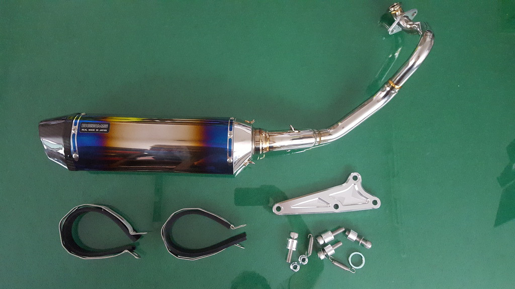 [미사용]PCX1252018-2020 BEAMS 빔즈 코로사 에보 풀시스템 스텐 머플러77만원/티탄88만원 이미지