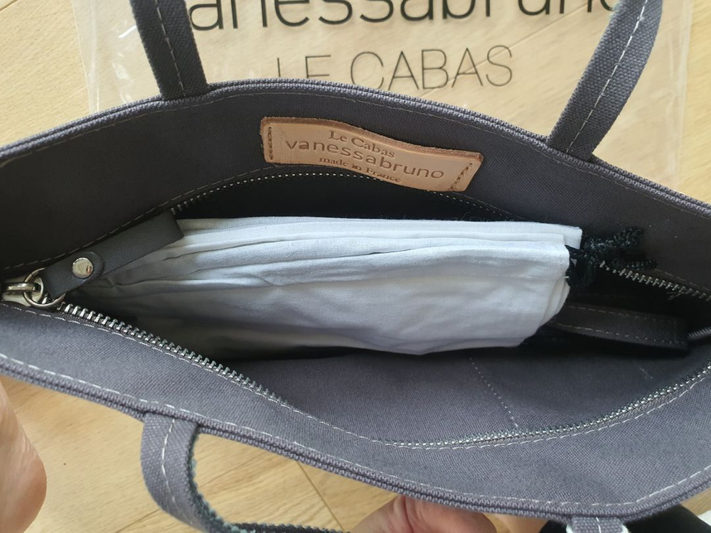 (새상품/정품) 바네사브루노 그레이 카바스백 S사이즈 이미지