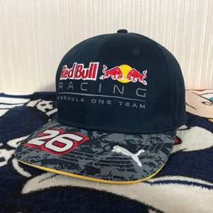 포뮬러 원(F1) 푸마 레드불레이싱 드라이버캡/모자 #26 다닐 크비야트