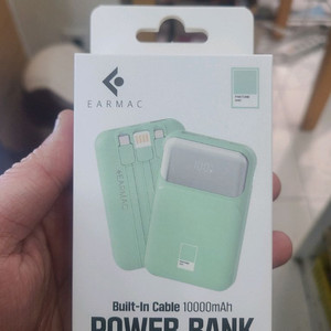 팬톤 빌트인 케이블 보조배터리 10000mAh 새상품