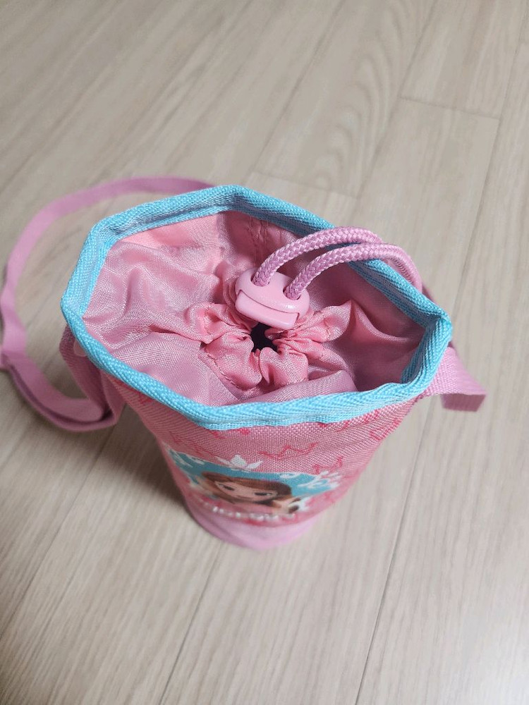 여아 헤이지니 물병가방--1