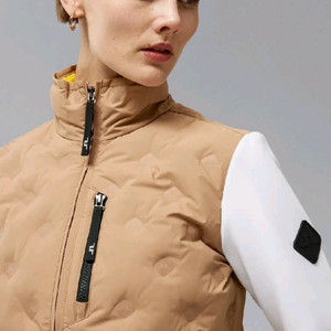 정품*J.Lindeberg 제이린드버그 퀼팅 골프 여성 쟈켓 M사이즈