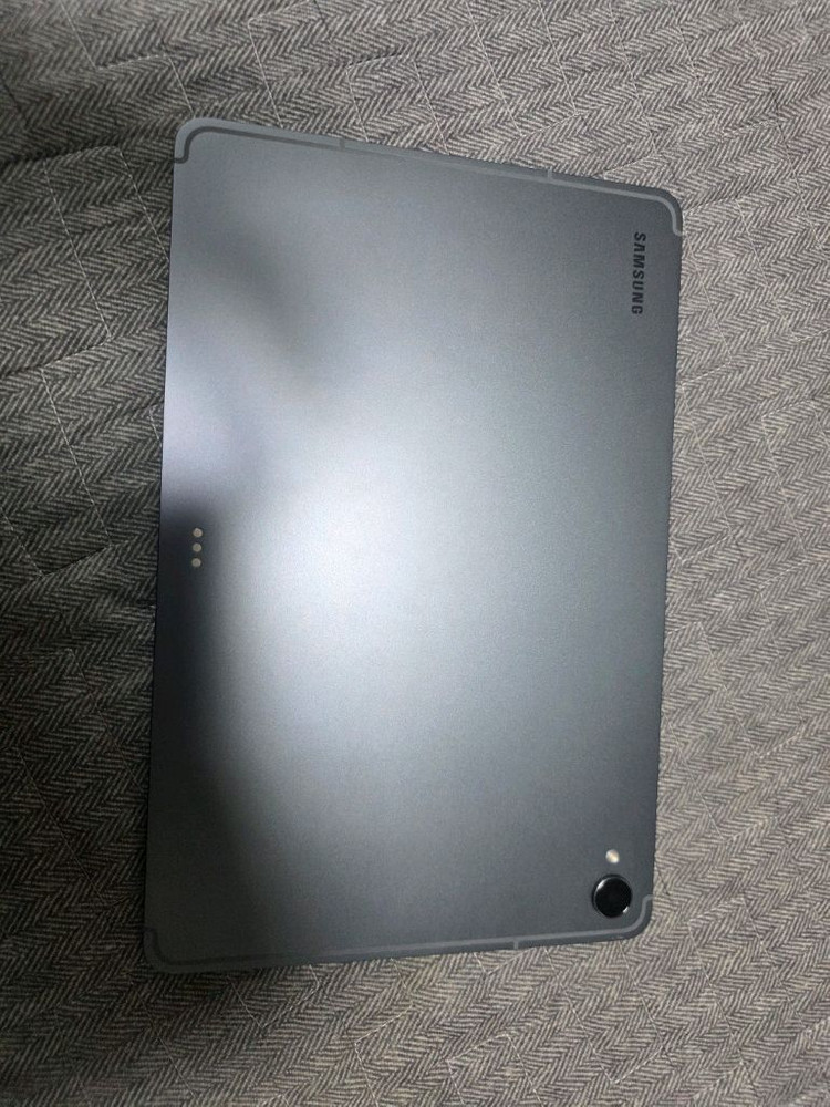 갤럭시 탭 S11 5G 256GB 그레이 팝니다--13