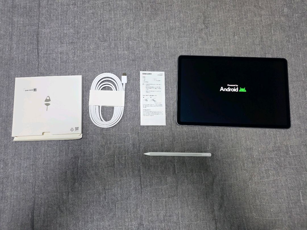 갤럭시 탭 S11 5G 256GB 그레이 팝니다--2