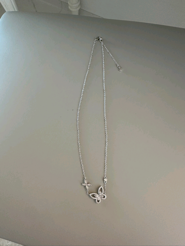 그라프 버터플라이 목걸이--2