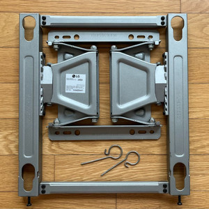 TV 벽걸이 브라켓