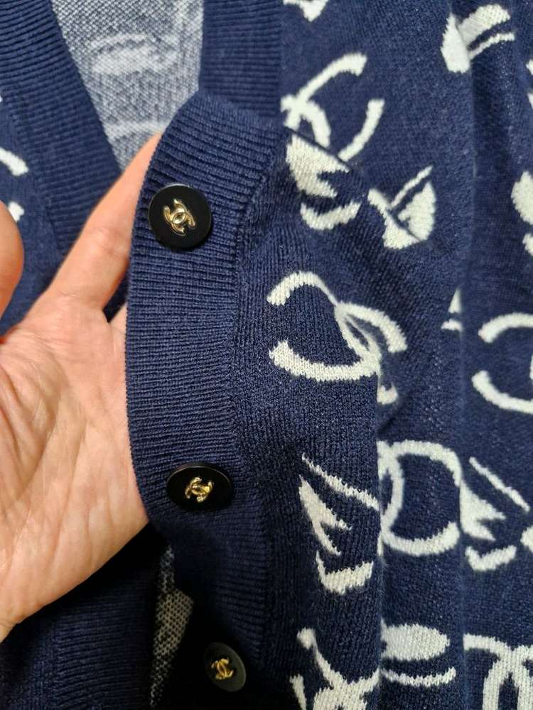 샤넬 여성 가디건 free사이즈--1