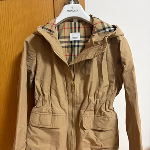 버버리키즈 트렌치 코트