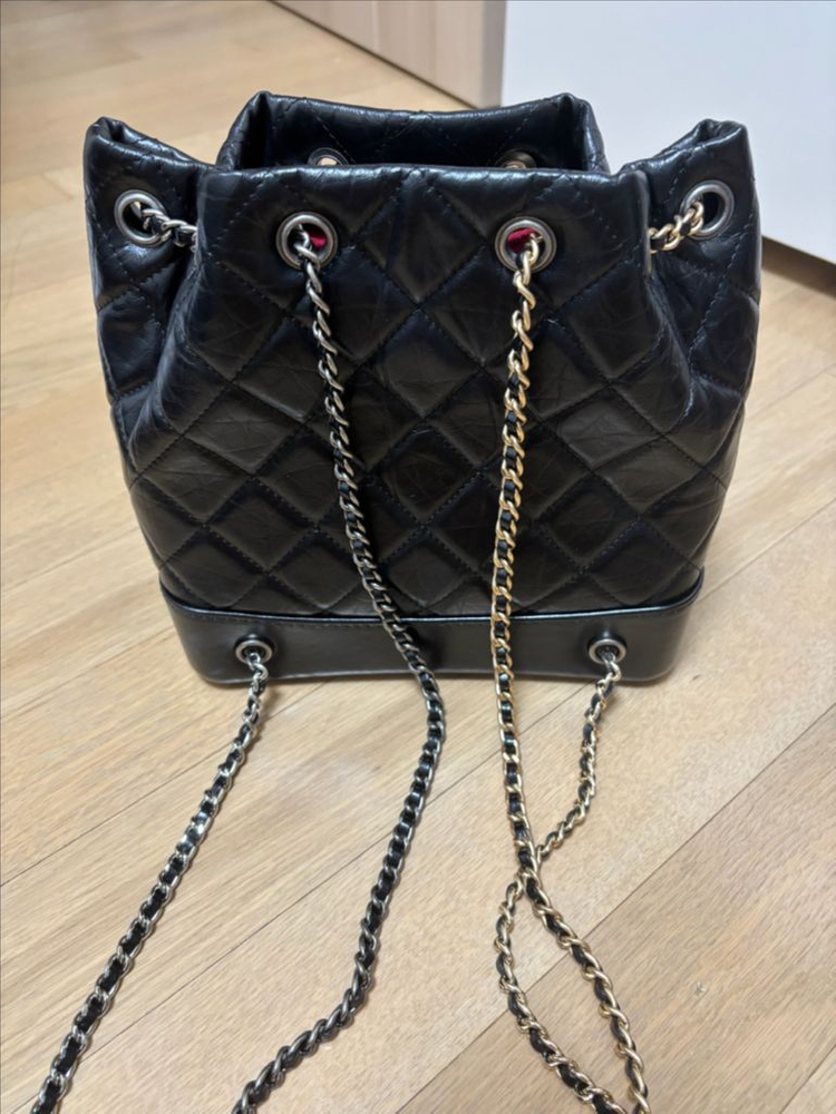 샤넬 가브리엘 백팩 짝퉁--1