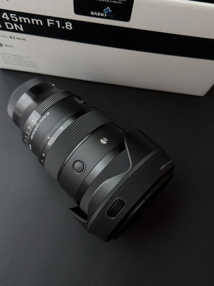 시그마소니마운트 28-45mm F1.8 표준 줌 렌즈--3
