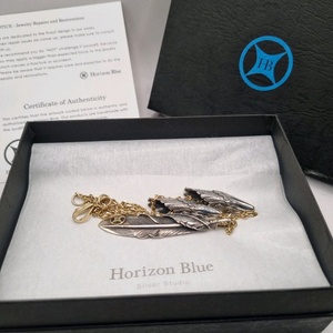 호라이즌 블루 실버스튜디오 금 은 목걸이 고로스 팬던트 깃털 이미지