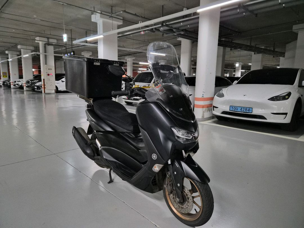 Nmax125 21년식 팝니다--1