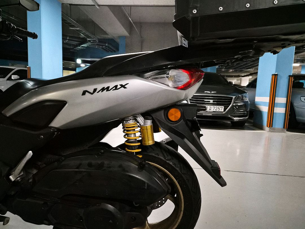 NMAX125 21년식 7만 판매합니다--5