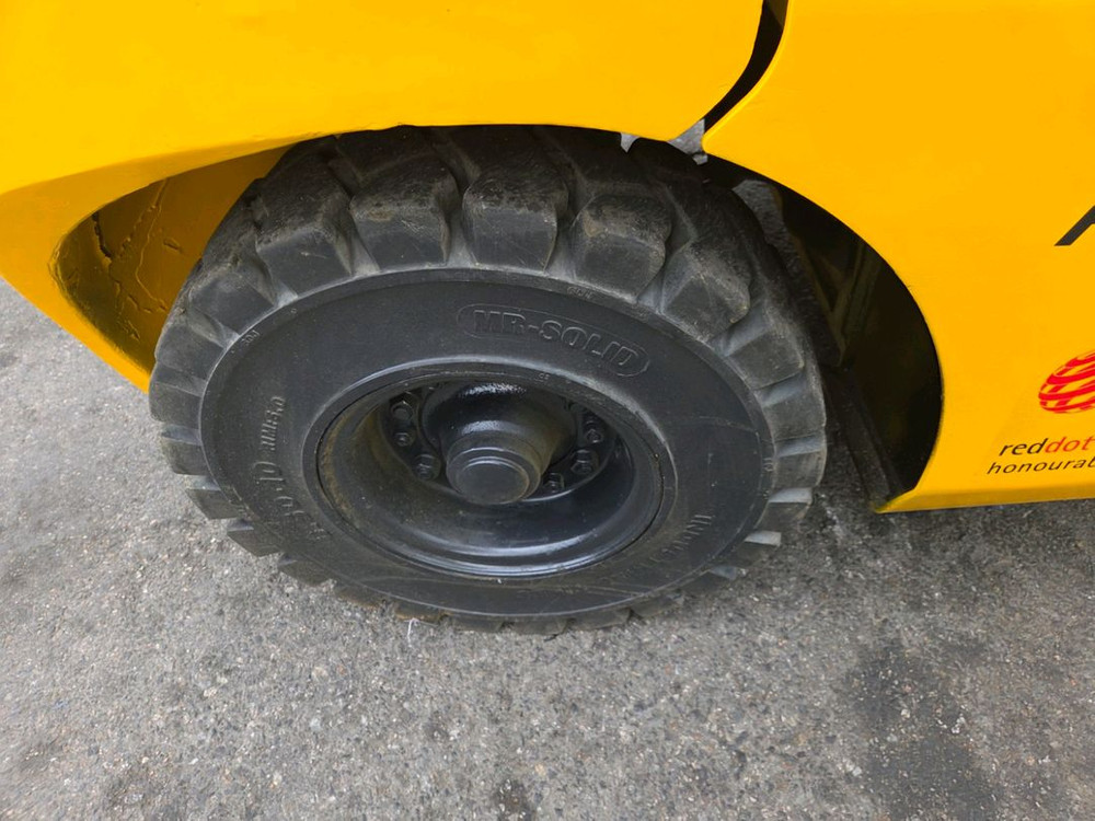 특A급 현대 3톤 3단마스트 17년식 자동발 캐빈 2400만원 디젤 중고지게차 팝니다.--1