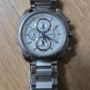 크로노그래프 시계