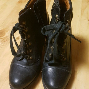 Geox 여성용 블랙 힐부츠