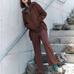 (새상품) 지스튜디오 양가죽 22FW 타임리스 로퍼 (245)