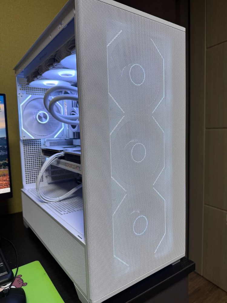 컴퓨터(9950X3d + 5080) 99501--0