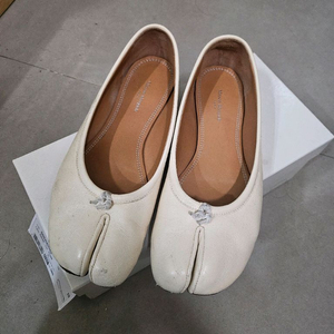 (W) 메종 마르지엘라 타비 발레 플랫 슈즈 아이보리
