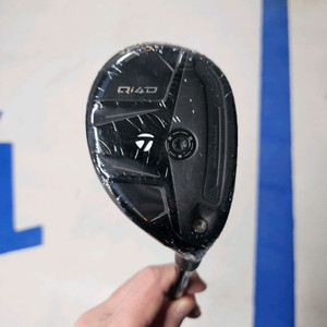 테일러메이드 qi4d 4번 유틸 레스큐