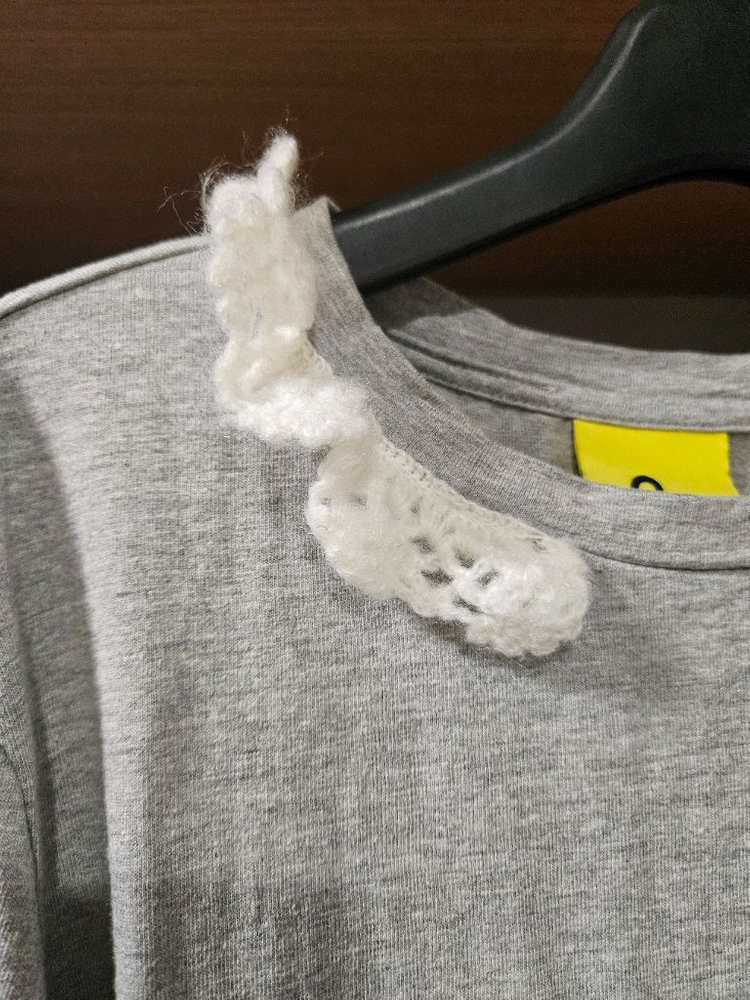 럭키슈에뜨 레이스 프릴 티셔츠--2