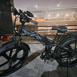 볼트몬스터 VT700 팻바이크 전기자전거