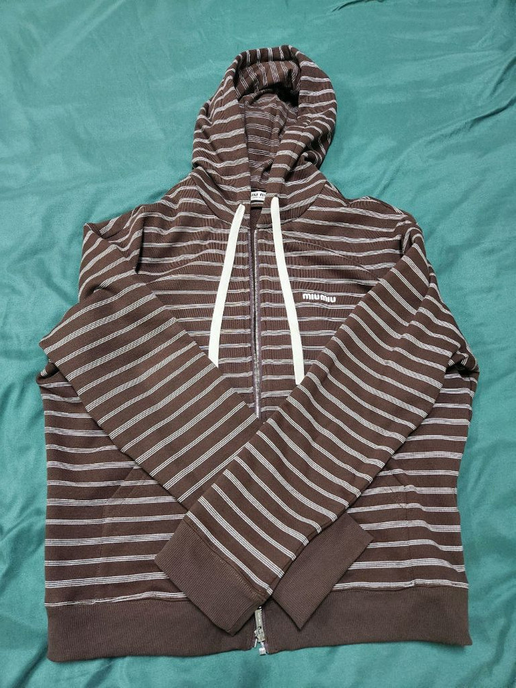 미우미우 후드--1