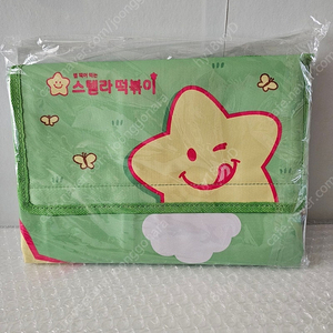 새상품- 스텔라 떡볶이 방수돗자리 굿즈 사이즈 144x 119cm
