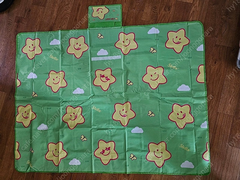 새상품- 스텔라 떡볶이 방수돗자리 굿즈 사이즈 144x 119cm--2