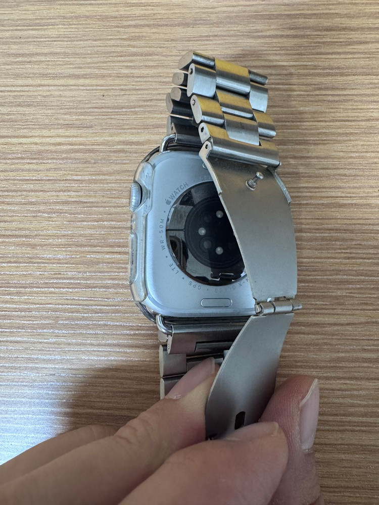 애플워치 10 46mm 셀룰러 실버 팝니다.--4