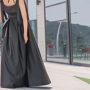 돌맘드레스 웨딩촬영드레스 셀프웨딩드레스 블랙