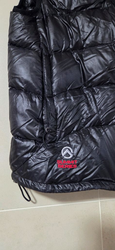 노스페이스 써밋 경량 패딩조끼 S(80) 택포--4