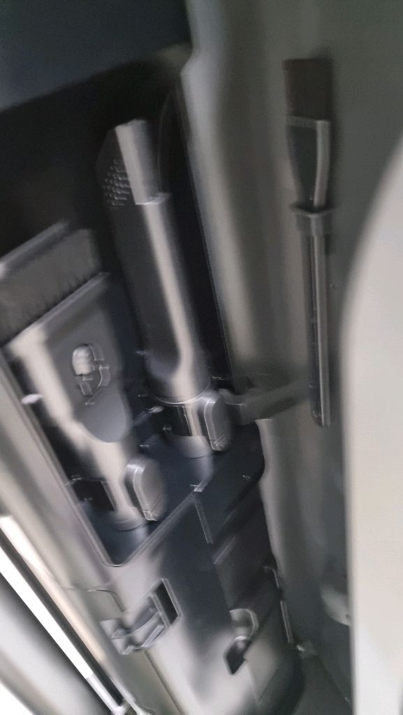 LG 코드제로 무선청소기, 물걸레 로봇청소기 세트 A급--4