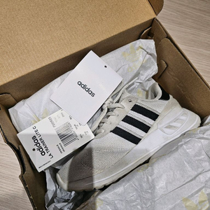 [네고칼차단] 아디다스 LA 트레이너 라이트 키즈 170