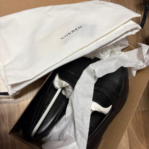 쿠에른 런던09 로퍼